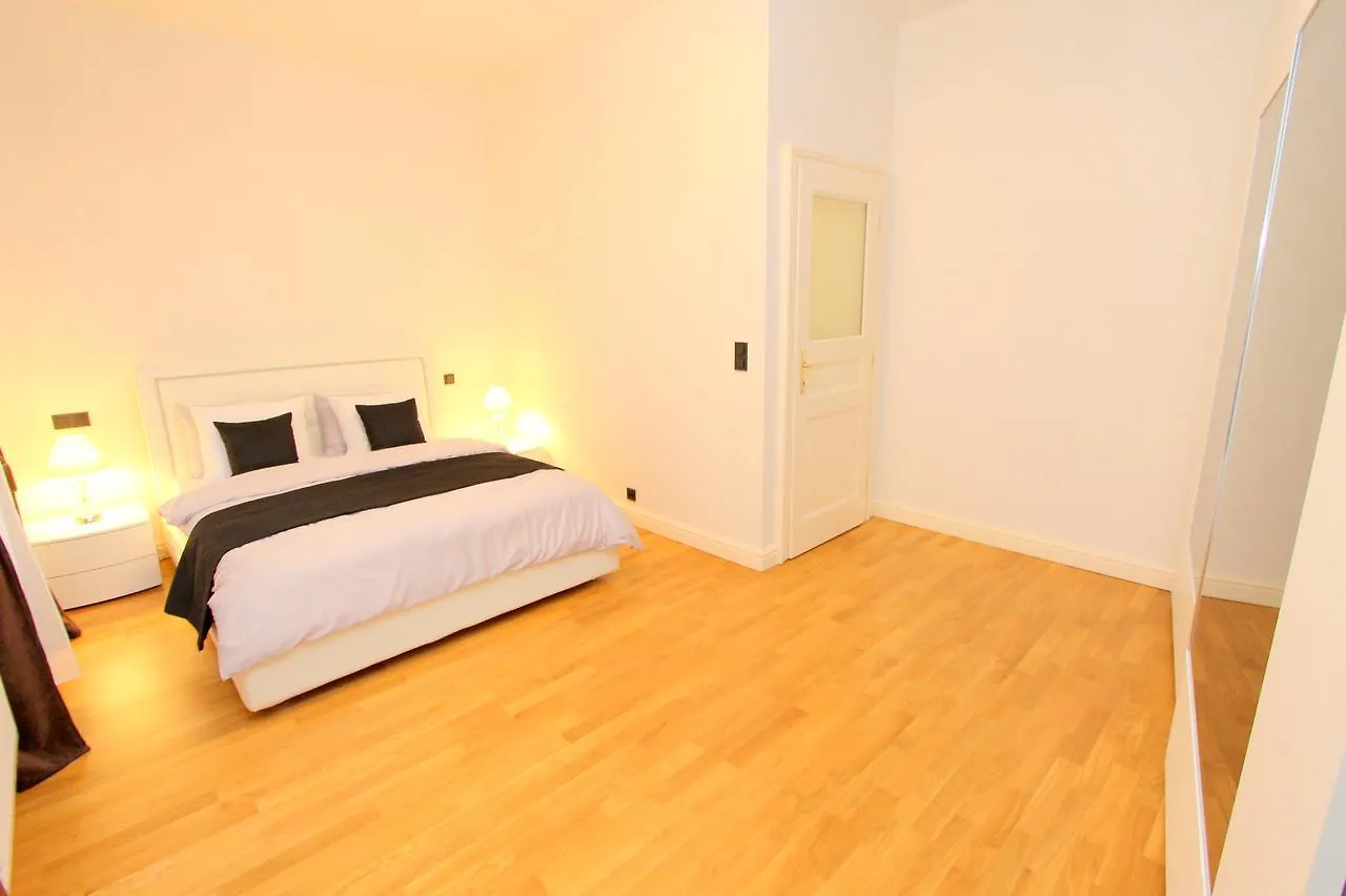 Luxury Apartments Krocinova Prag