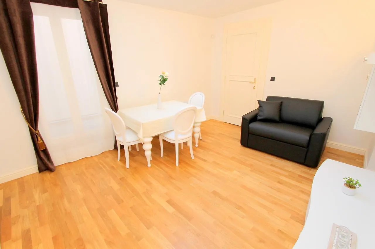 Luxury Apartments Krocinova Prag