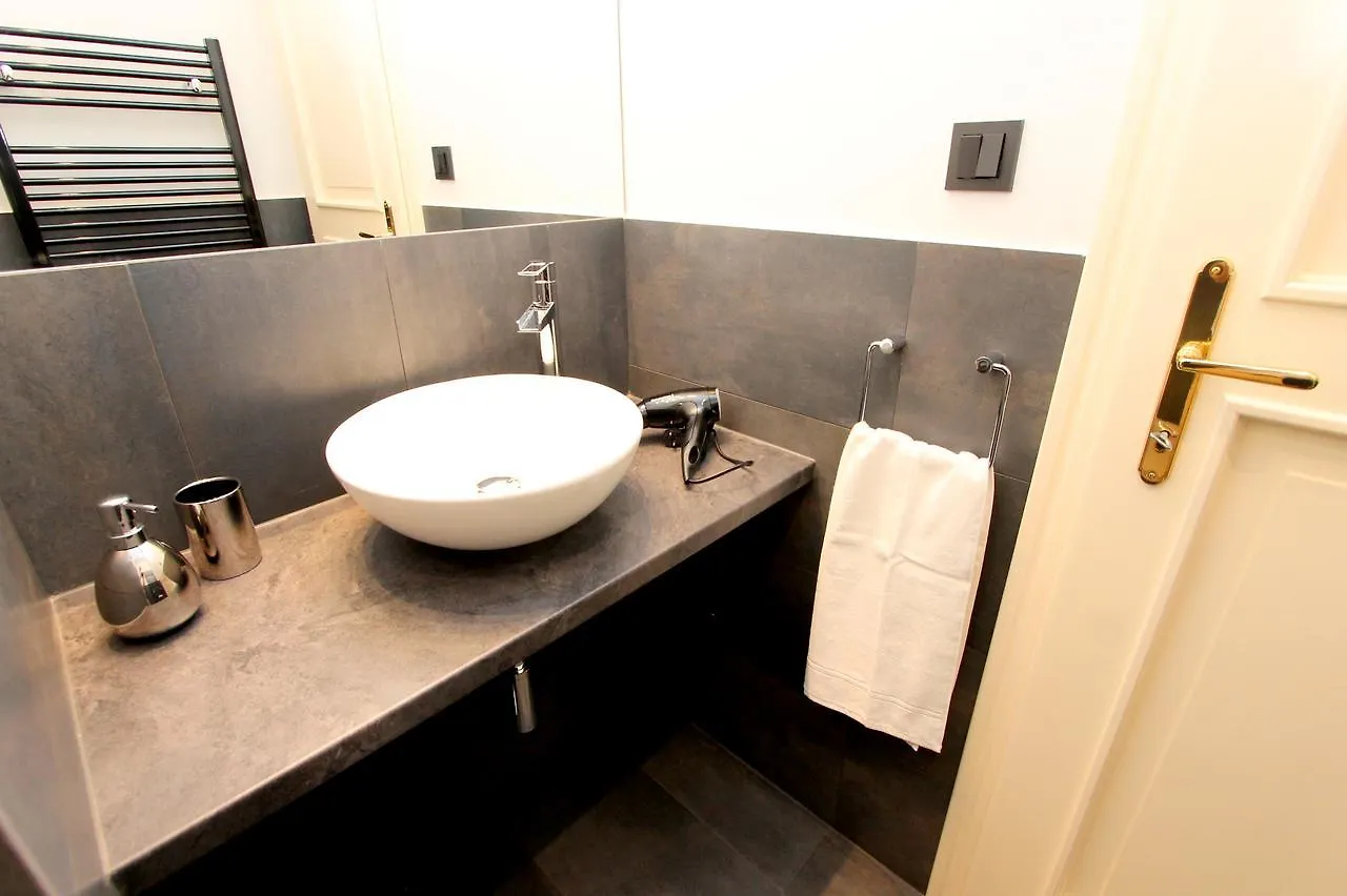 Luxury Apartments Krocinova Prag