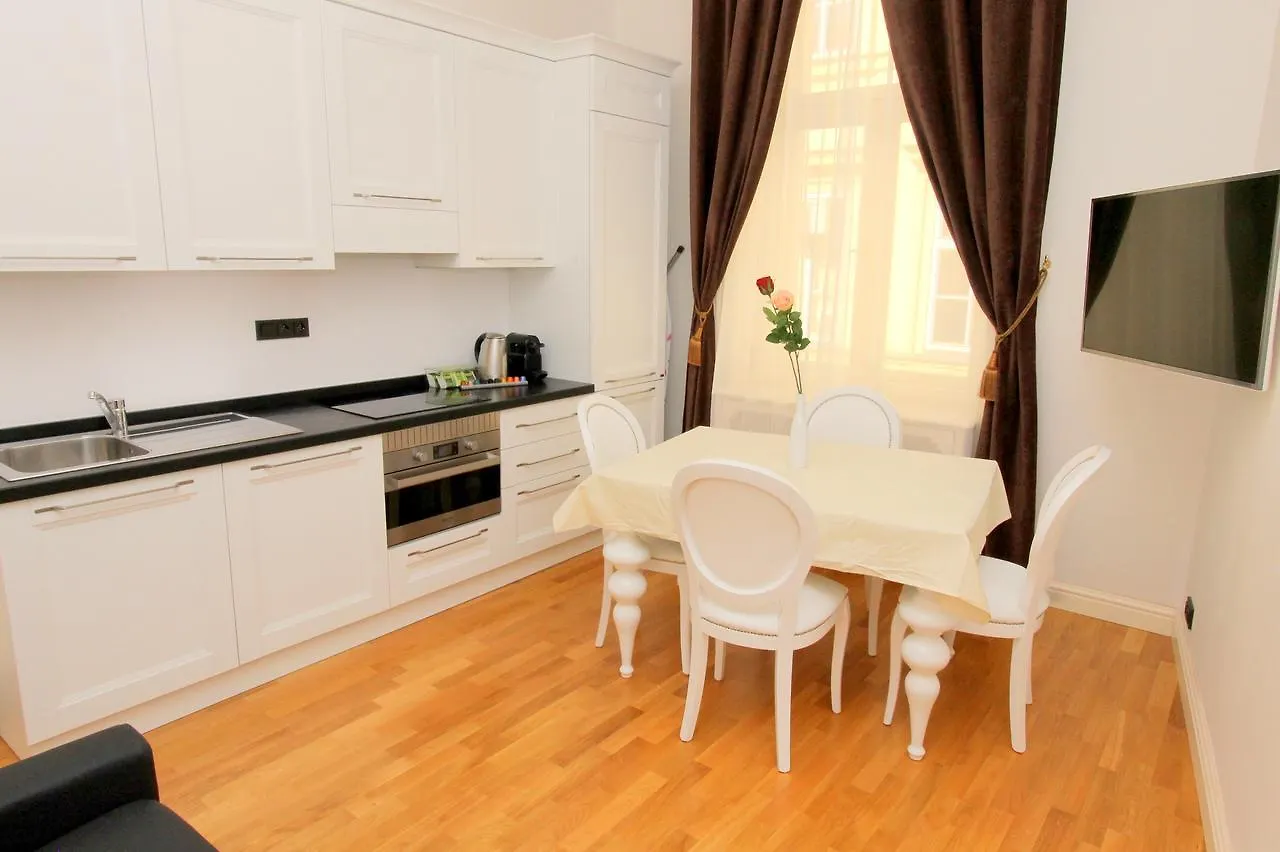 Luxury Apartments Krocinova Prague 0*,